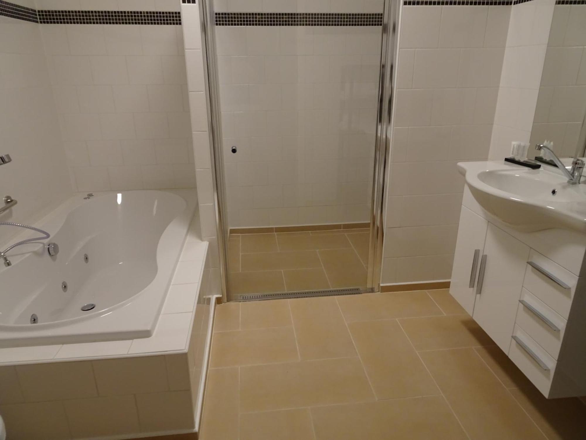 Hotel Garni Am Lindenhof Bunde Bunde  Номер фото